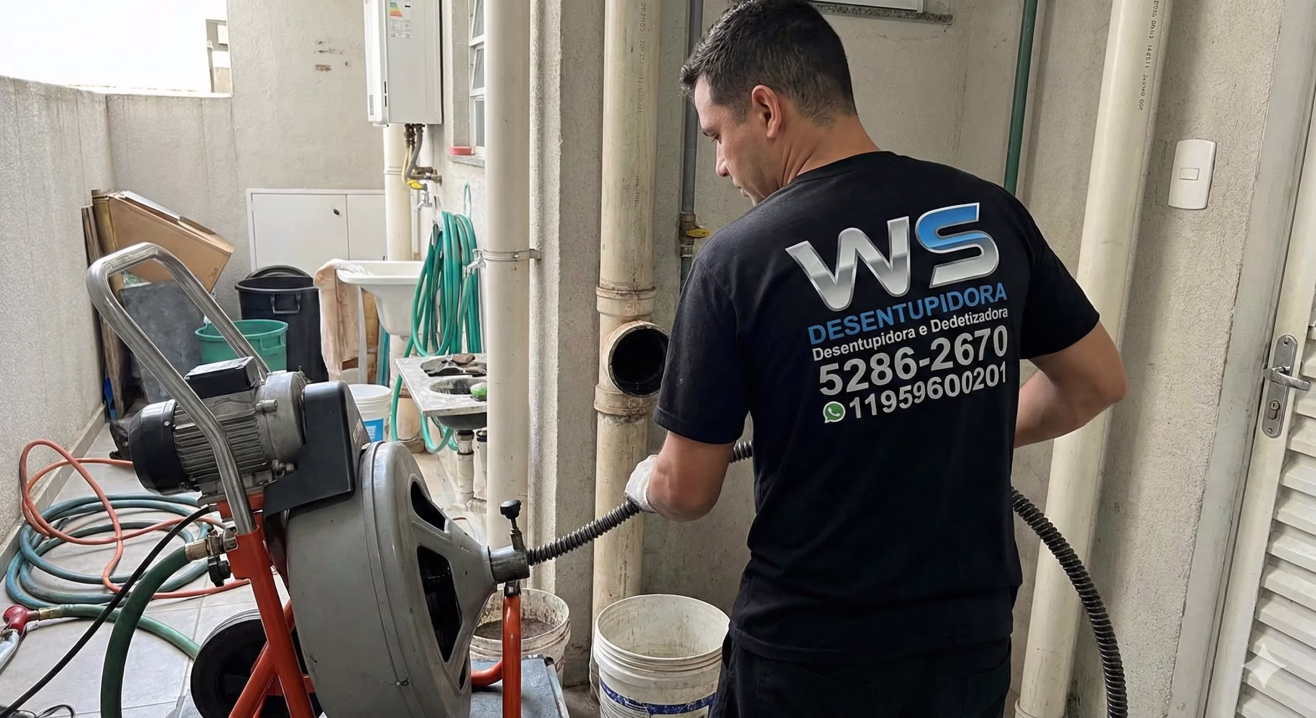 Desentupidora Santo André 24 horas para pia, ralo, vaso e esgoto